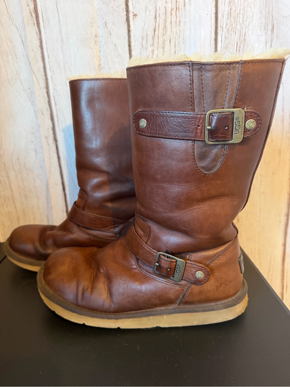 UGG Kensington Brown Leather Buckle Mid-Calf Moto Womens Boots Size 8